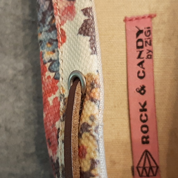 Rock & Candy boat shoe by Zigi Size 9 Boatie multi Floral Flats - Picture 7 of 7